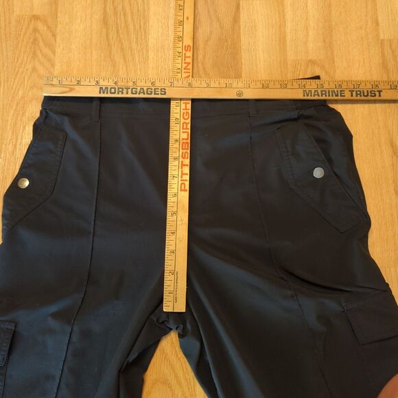 Athleta Trekkie North Jogger Pants Womens 12 Black Zipper Pocket Stretch Active - Picture 3 of 8